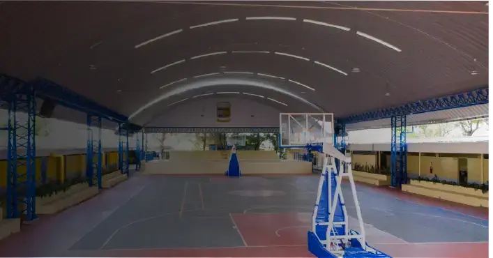 Cancha techada del colegio